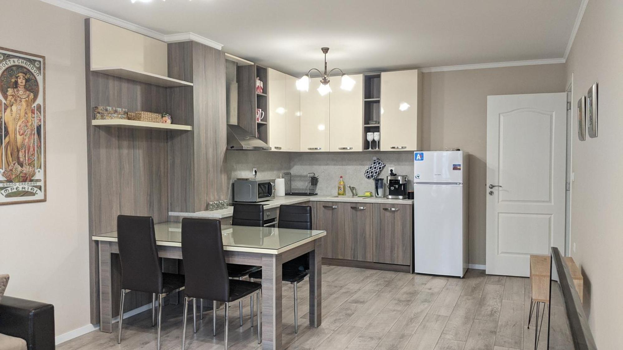 Lux 2 Central Apartment With Garage Plovdiv Bagian luar foto